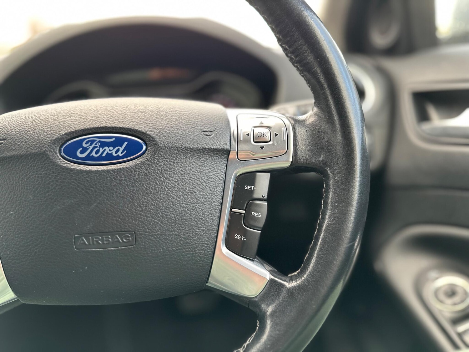 Used Ford Mondeo 2014 for sale - 76404972: Photo 54