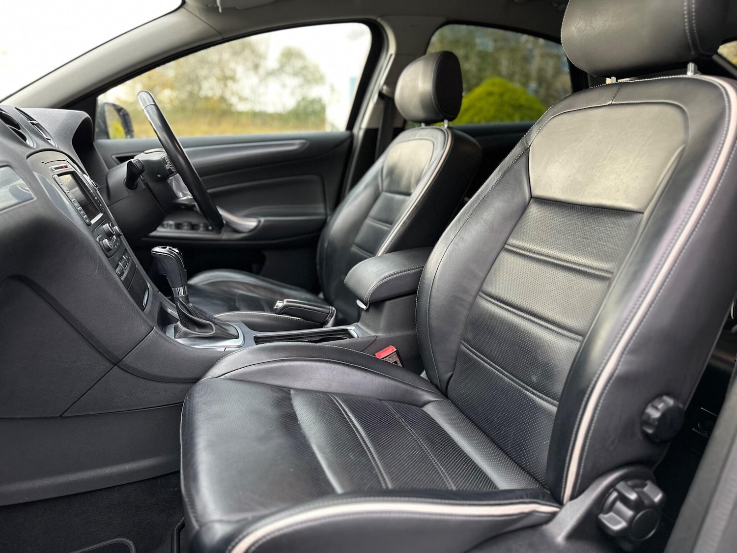 Used Ford Mondeo 2014 for sale - 76404972: Photo 56