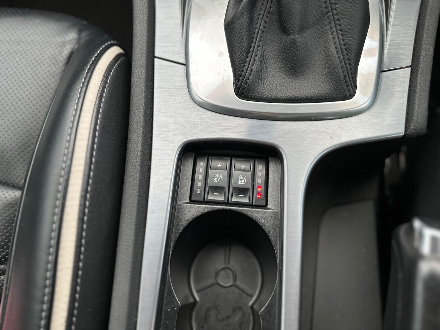 Used Ford Mondeo 2014 for sale - 76404972: Photo 62