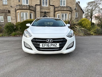 Used Hyundai i30 2016 for sale - 76408933: Photo
