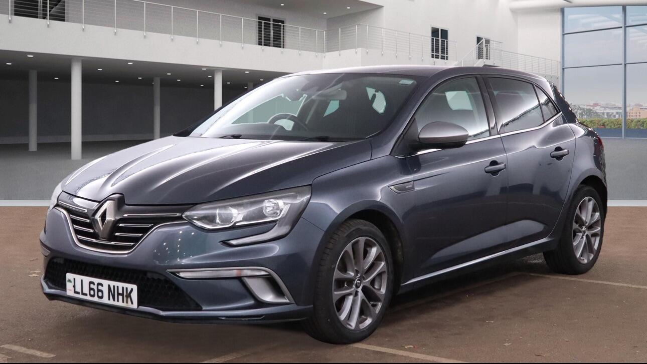 Used Renault Megane 2016 for sale - 76562562: Photo 2