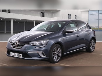Used Renault Megane 2016 for sale - 76562562: Photo