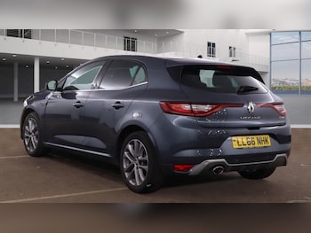 Used Renault Megane 2016 for sale - 76562562: Photo
