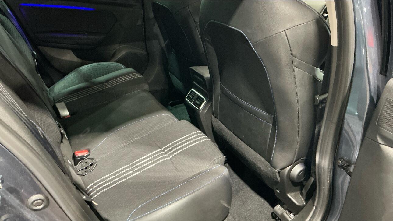 Used Renault Megane 2016 for sale - 76562562: Photo 8