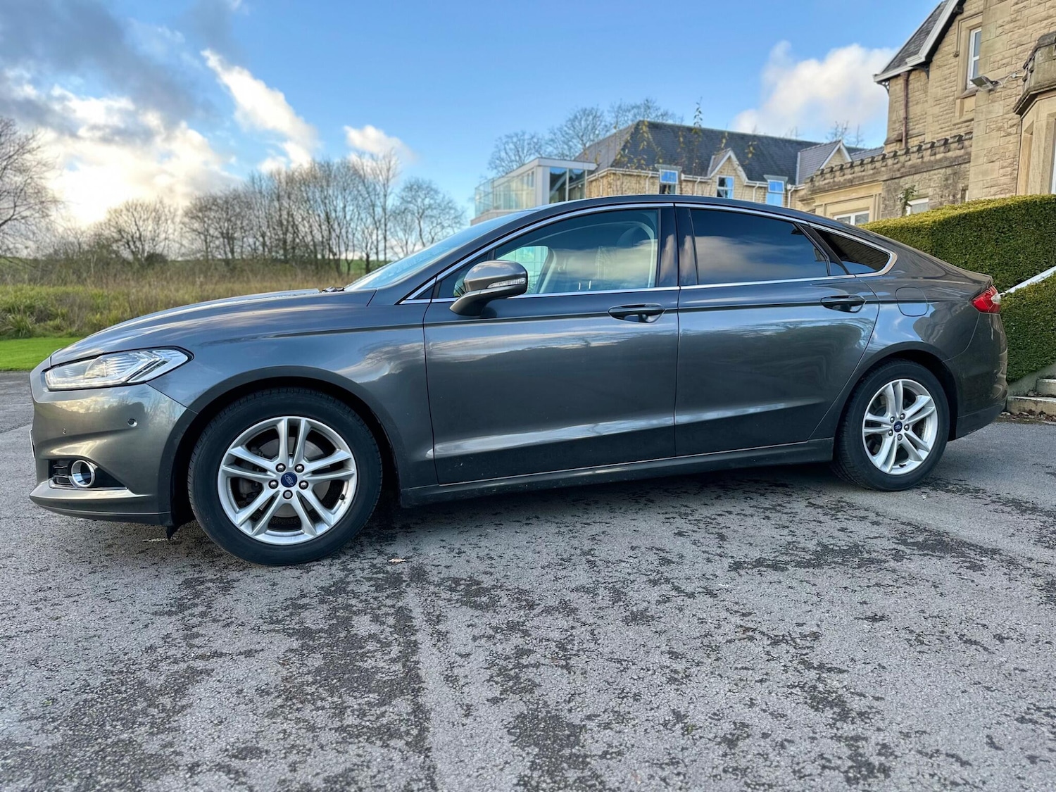 Used Ford Mondeo 2015 for sale - 76759280: Photo 11