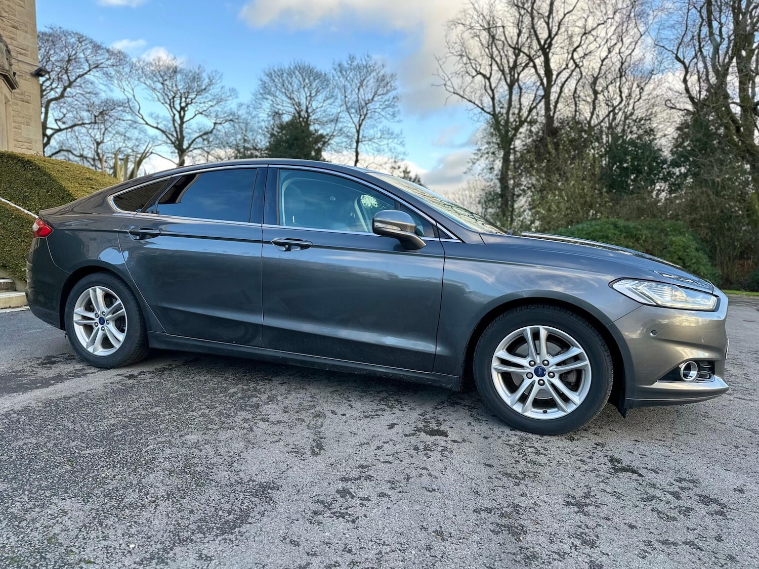 Used Ford Mondeo 2015 for sale - 76759280: Photo 16