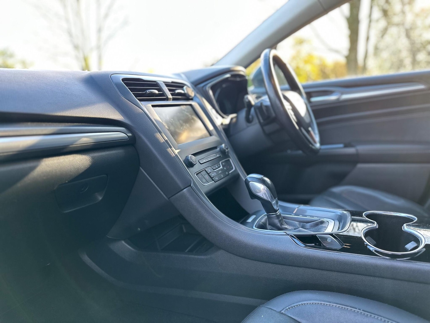 Used Ford Mondeo 2015 for sale - 76759280: Photo 20