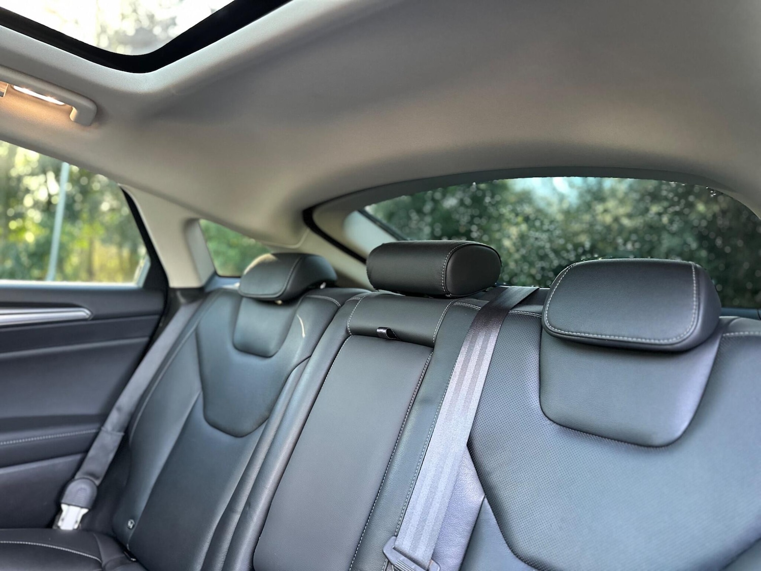 Used Ford Mondeo 2015 for sale - 76759280: Photo 37