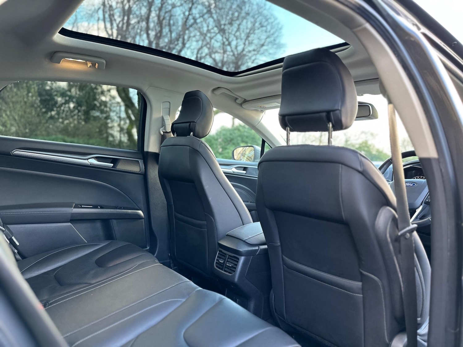 Used Ford Mondeo 2015 for sale - 76759280: Photo 43