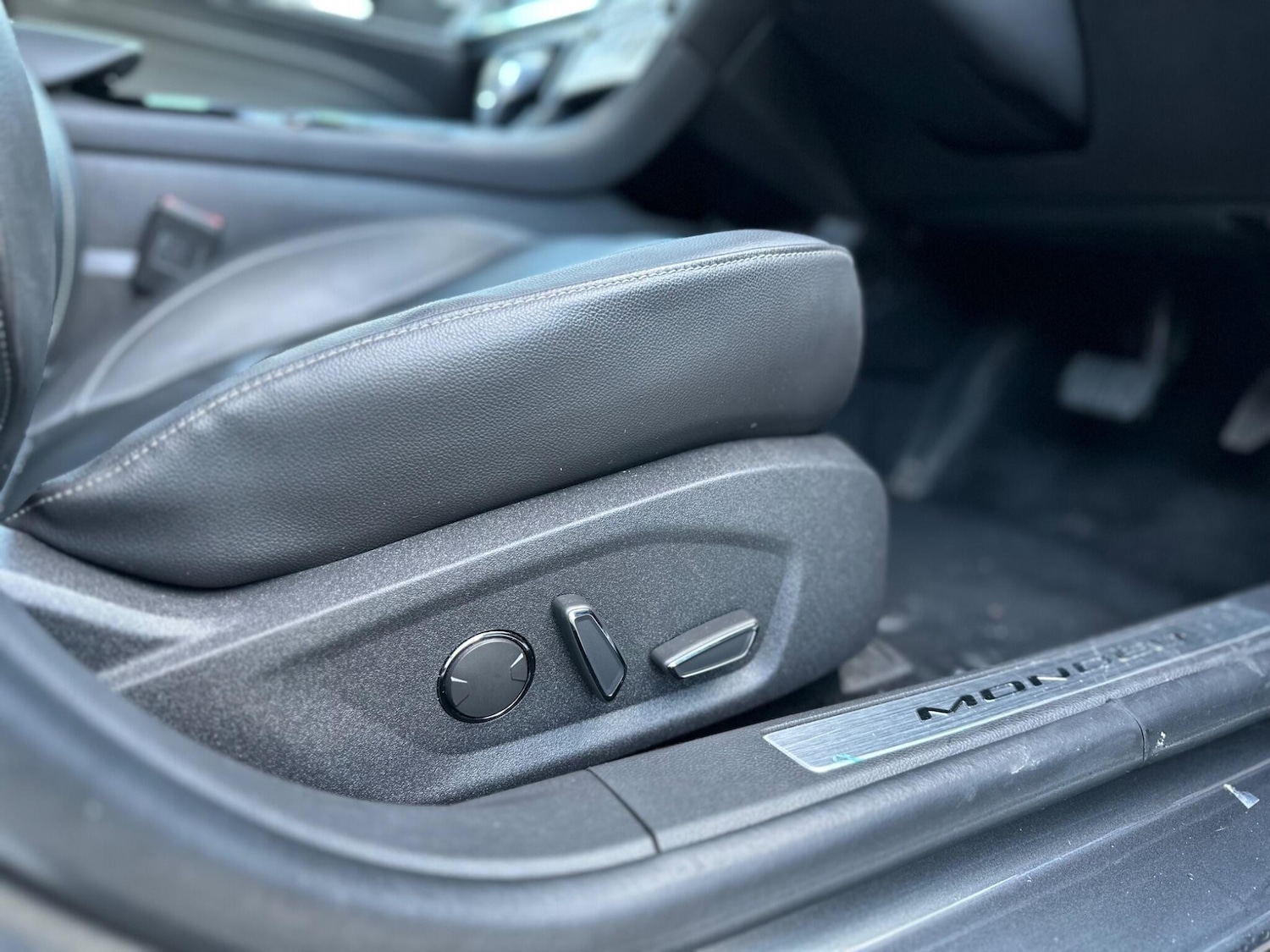 Used Ford Mondeo 2015 for sale - 76759280: Photo 49