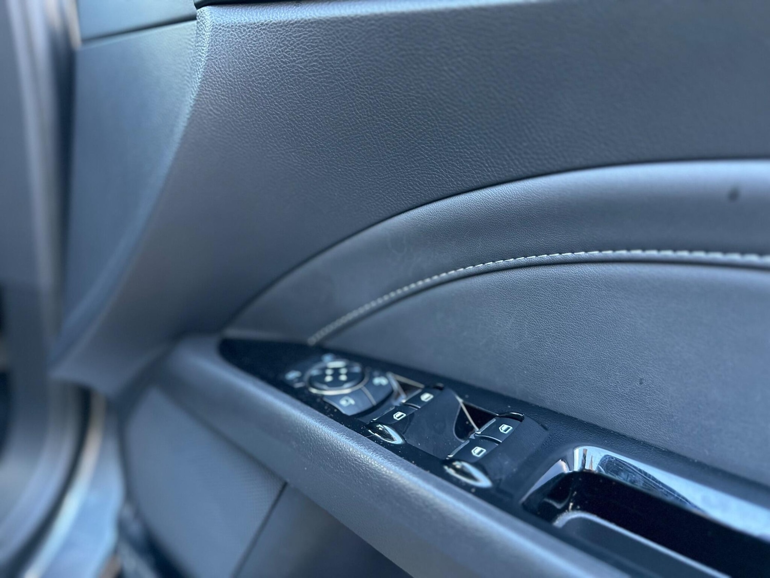 Used Ford Mondeo 2015 for sale - 76759280: Photo 55