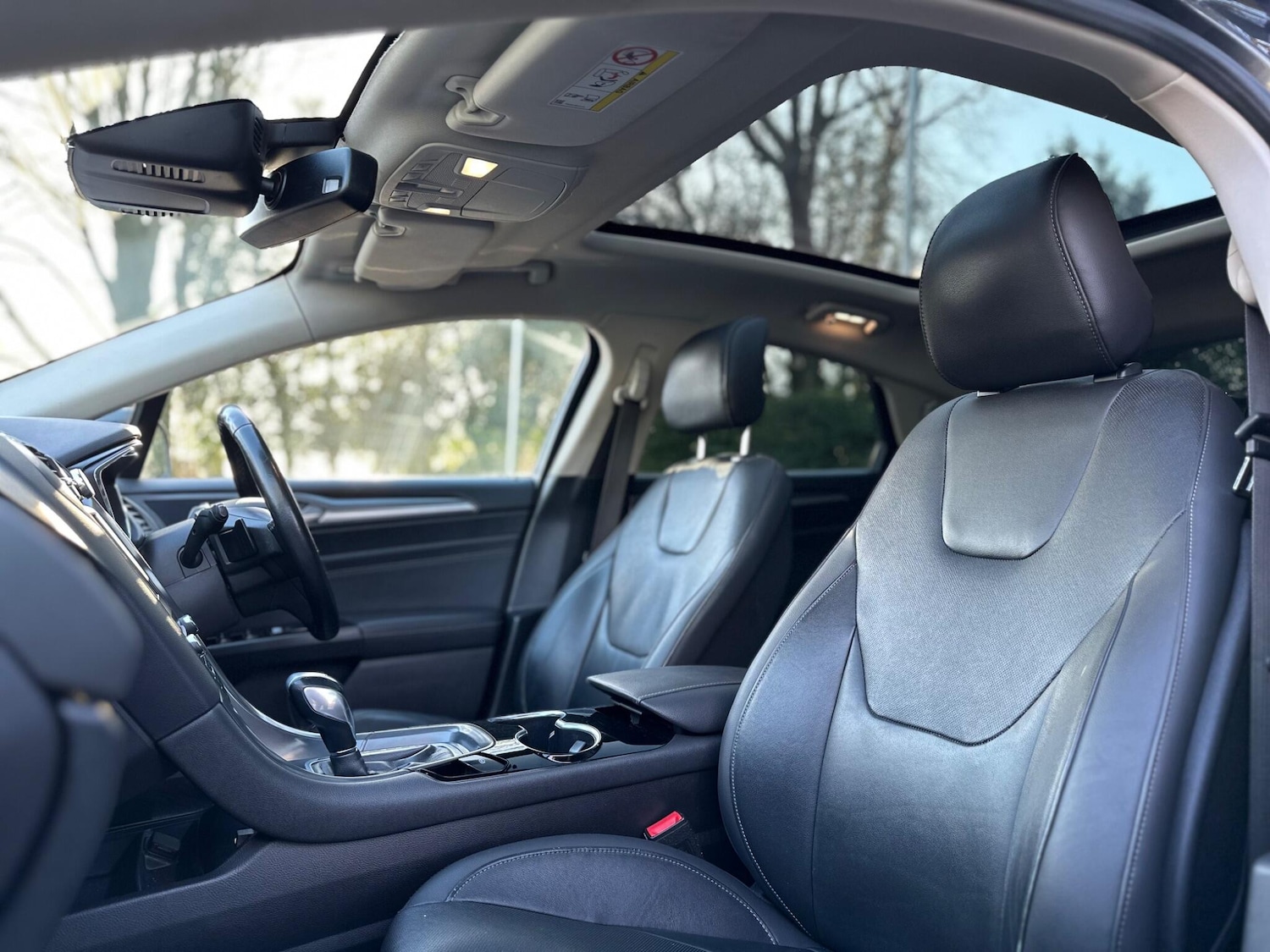 Used Ford Mondeo 2015 for sale - 76759280: Photo 74