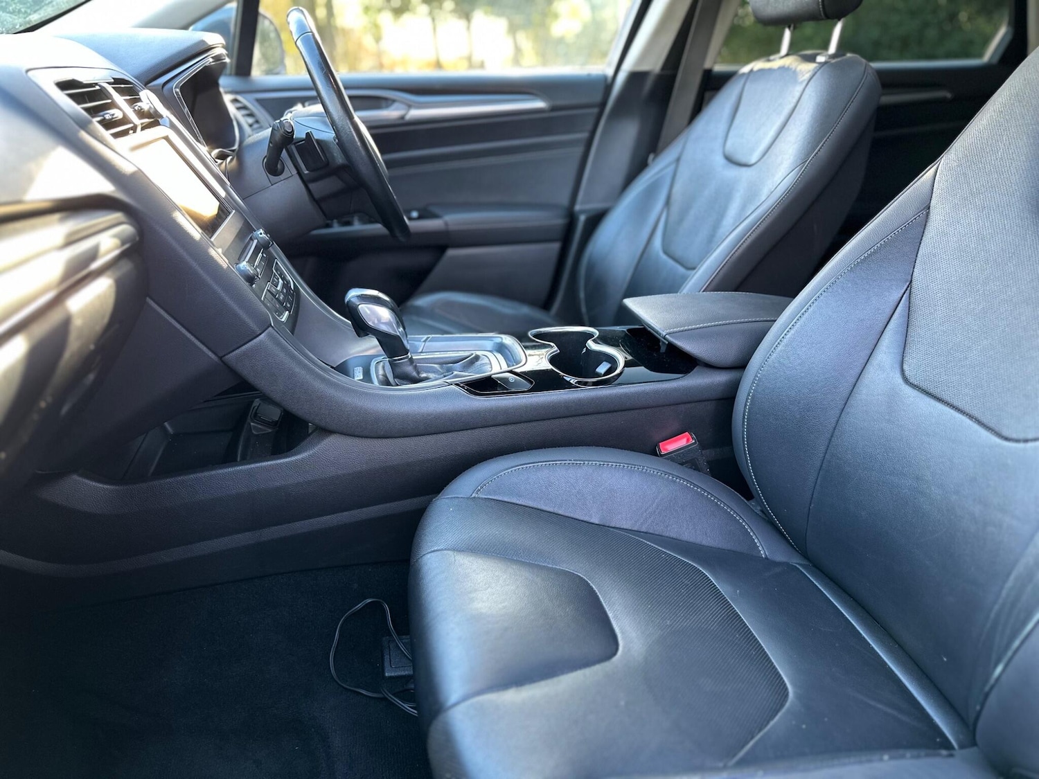 Used Ford Mondeo 2015 for sale - 76759280: Photo 75