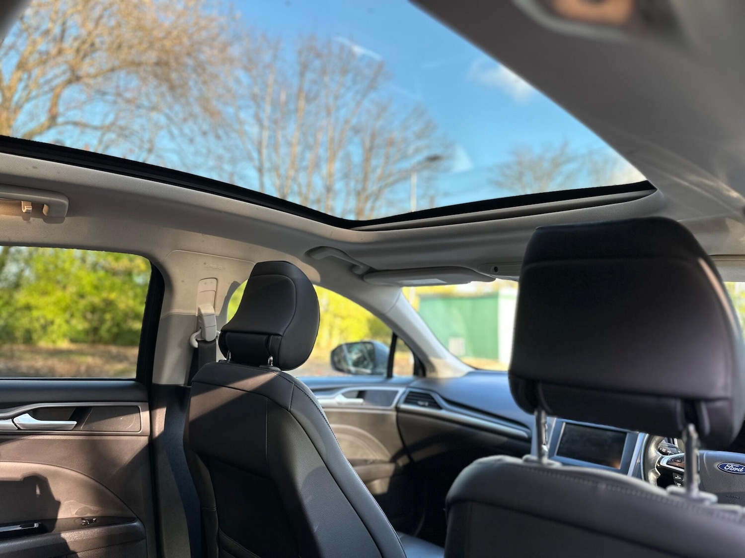 Used Ford Mondeo 2015 for sale - 76759280: Photo 85