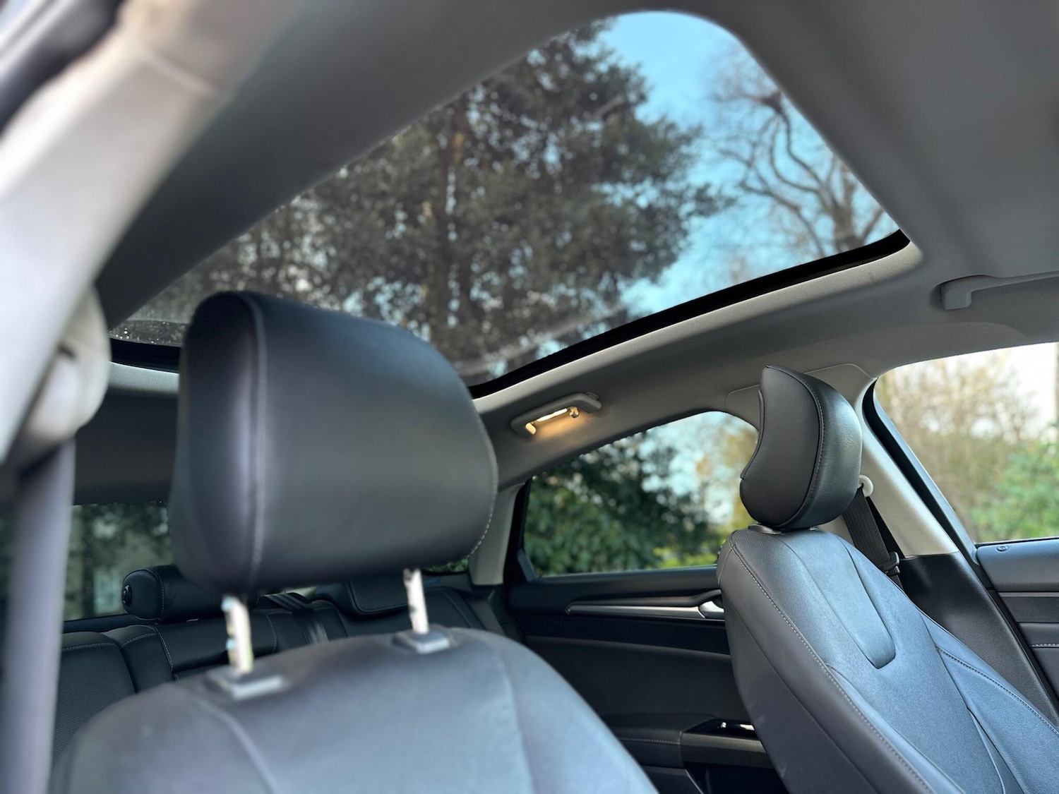 Used Ford Mondeo 2015 for sale - 76759280: Photo 86