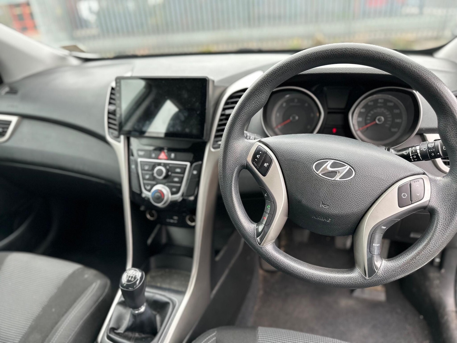 Used Hyundai i30 2015 for sale - 76404976: Photo 23