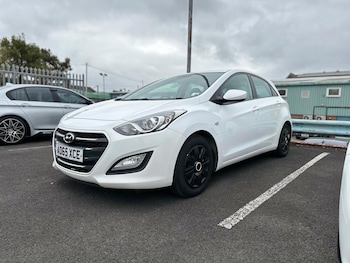 Used Hyundai i30 2015 for sale - 76404976: Photo
