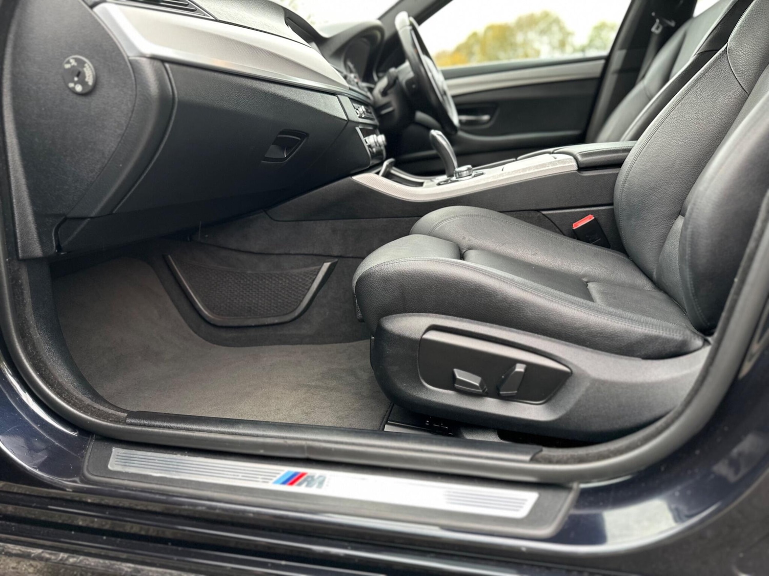 Used BMW 5 Series 2016 for sale - 76425795: Photo 51