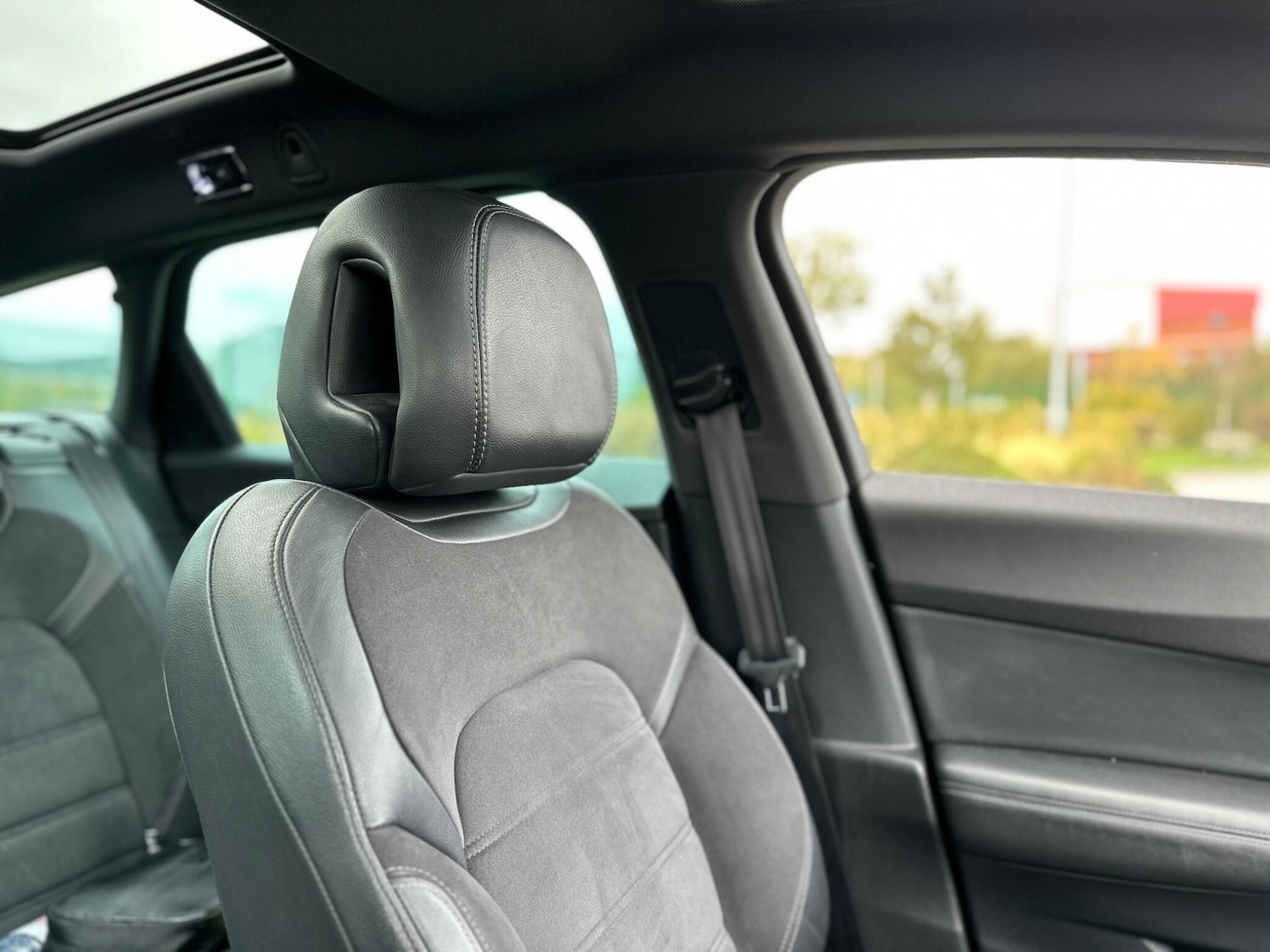 Used Citroen DS5 2014 for sale - 76432952: Photo 17