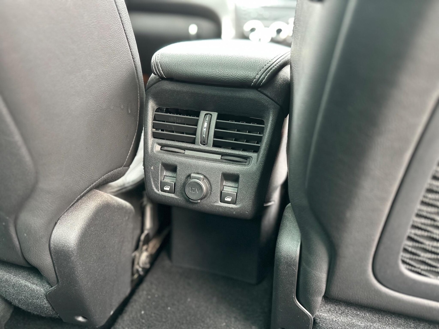 Used Citroen DS5 2014 for sale - 76432952: Photo 23