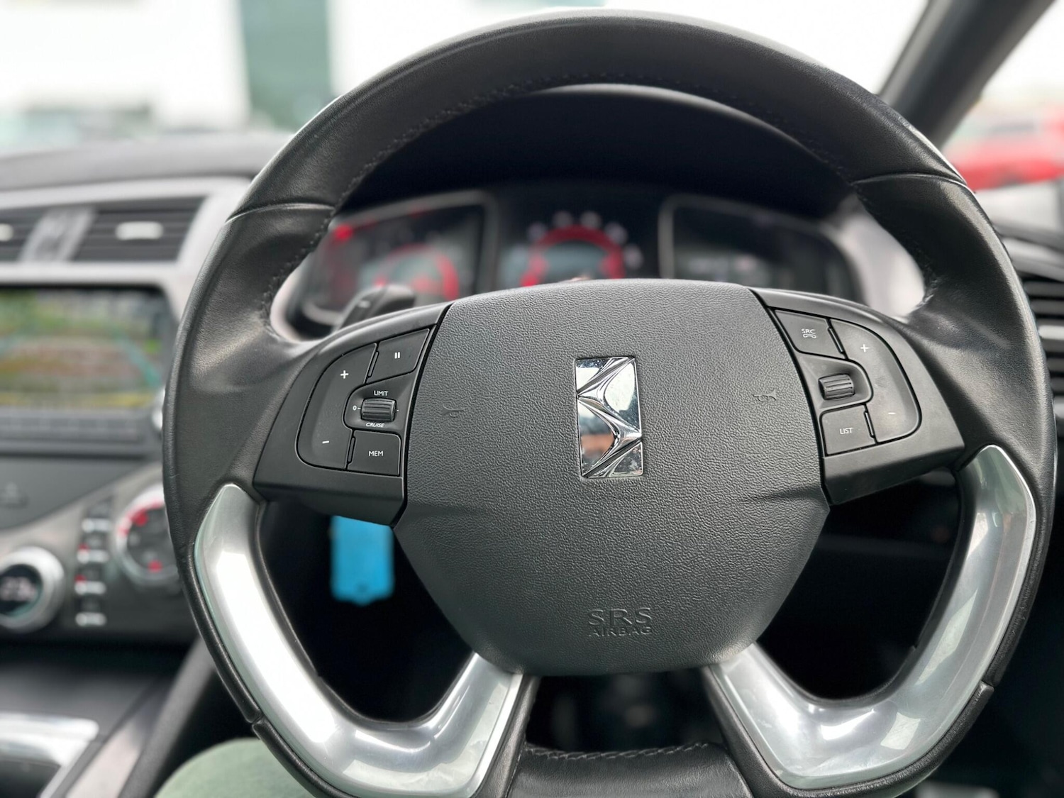 Used Citroen DS5 2014 for sale - 76432952: Photo 36