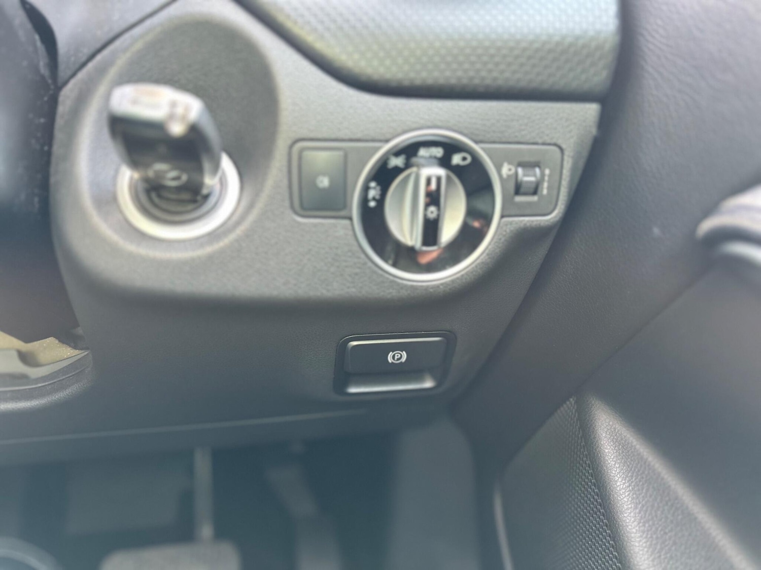 Used Mercedes-Benz A-Class 2013 for sale - 76404969: Photo 44