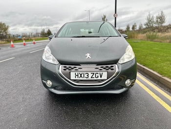 Used Peugeot 208 2013 for sale - 76404971: Photo