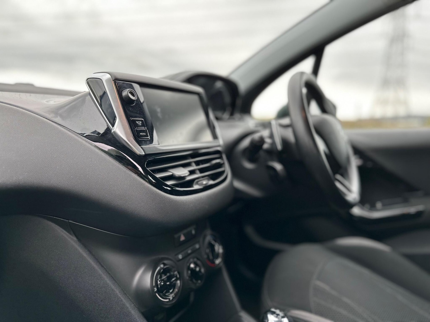 Used Peugeot 208 2013 for sale - 76404971: Photo 31