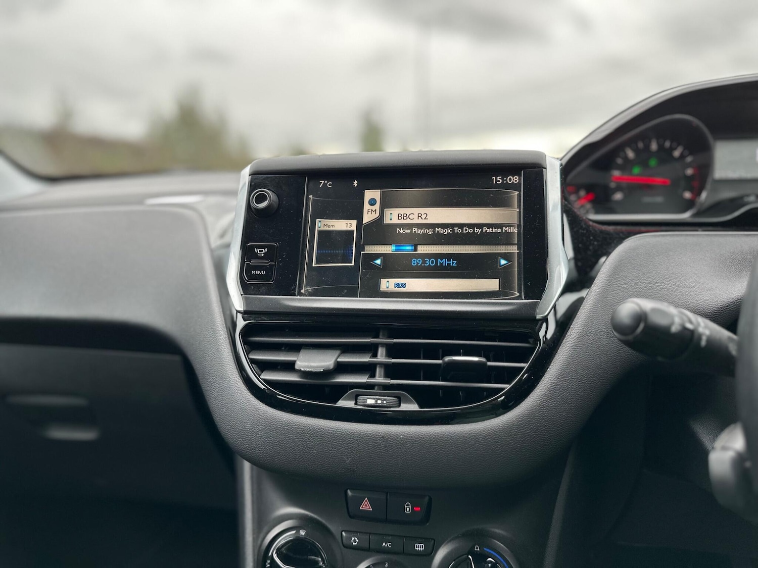 Used Peugeot 208 2013 for sale - 76404971: Photo 49