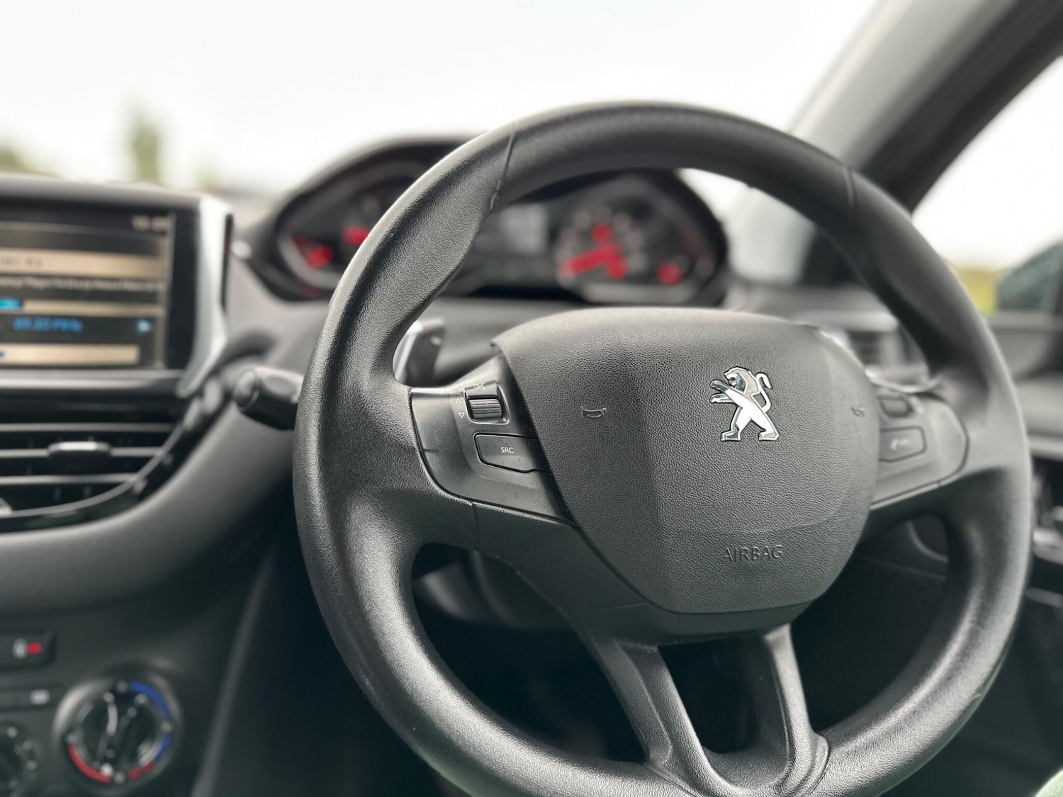 Used Peugeot 208 2013 for sale - 76404971: Photo 58