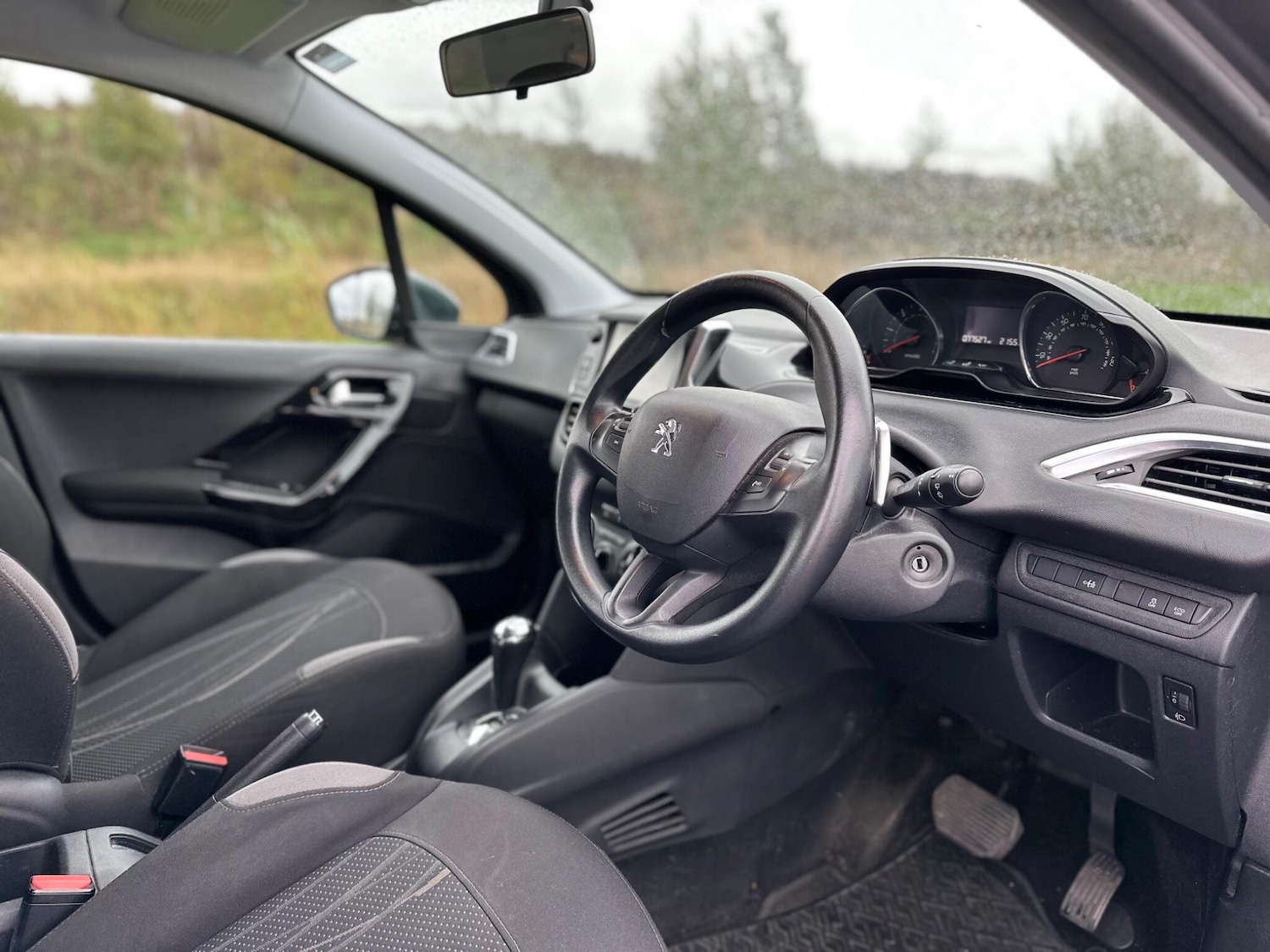 Used Peugeot 208 2013 for sale - 76404971: Photo 64