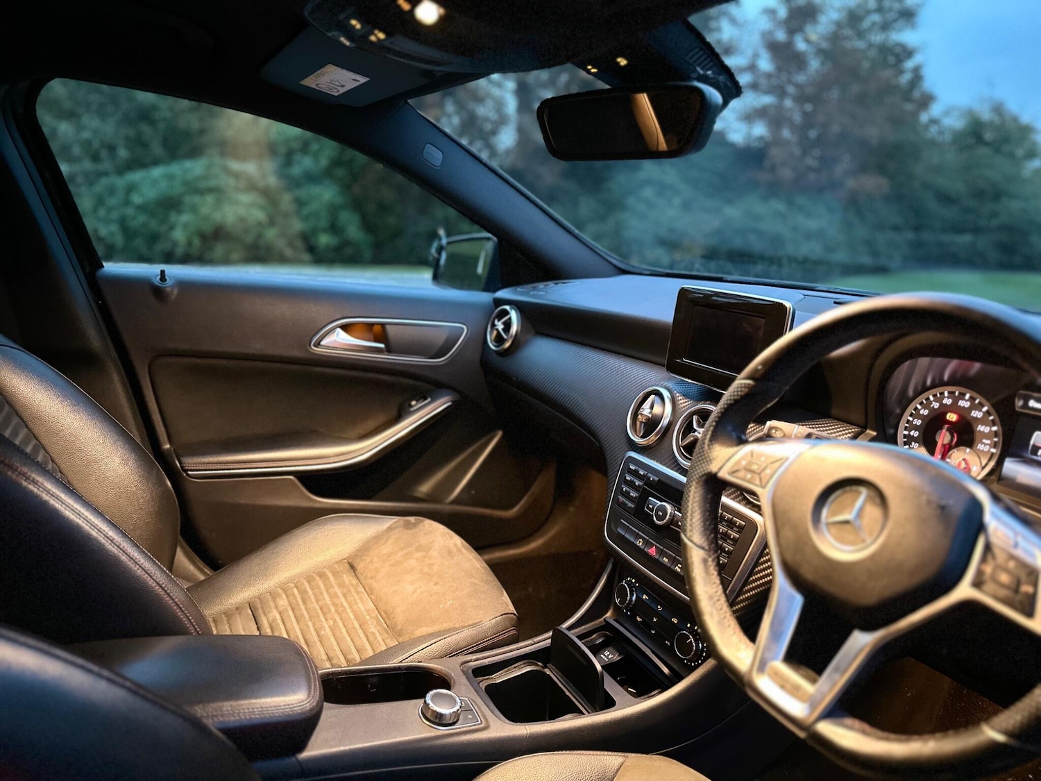 Used Mercedes-Benz A-Class 2014 for sale - 76404970: Photo 28