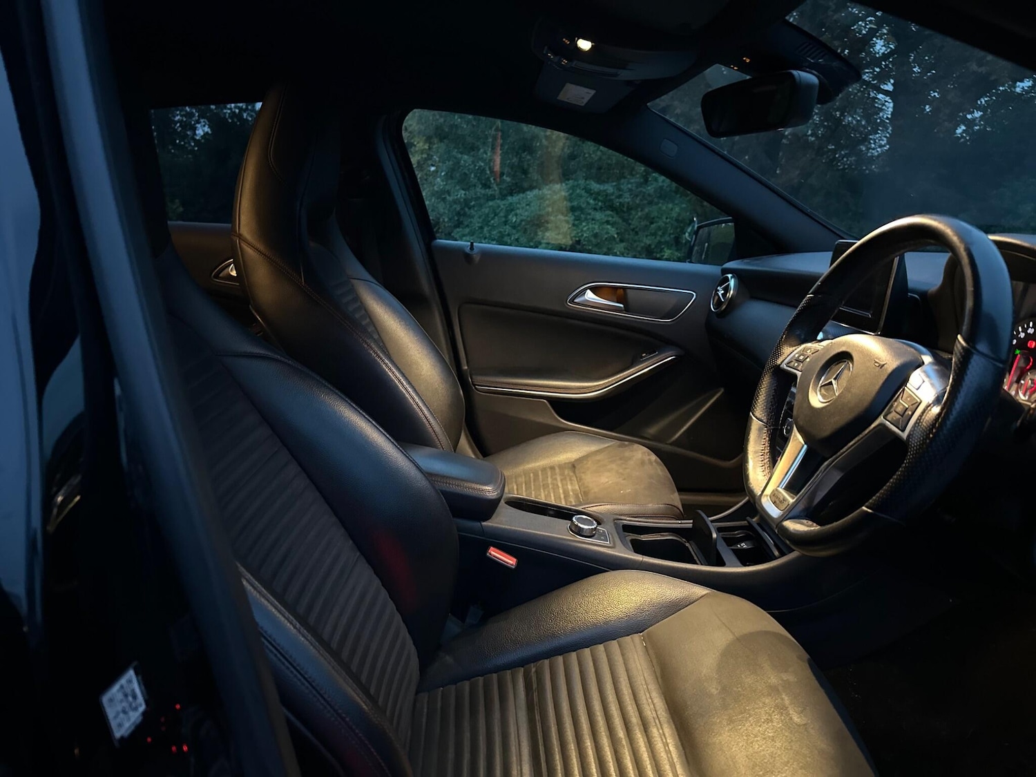 Used Mercedes-Benz A-Class 2014 for sale - 76404970: Photo 30