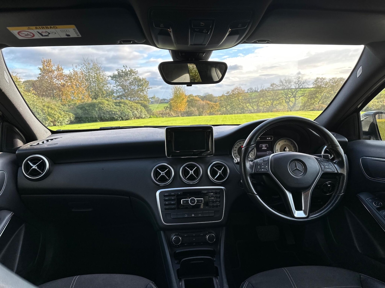 Used Mercedes-Benz A-Class 2014 for sale - 76404974: Photo 31