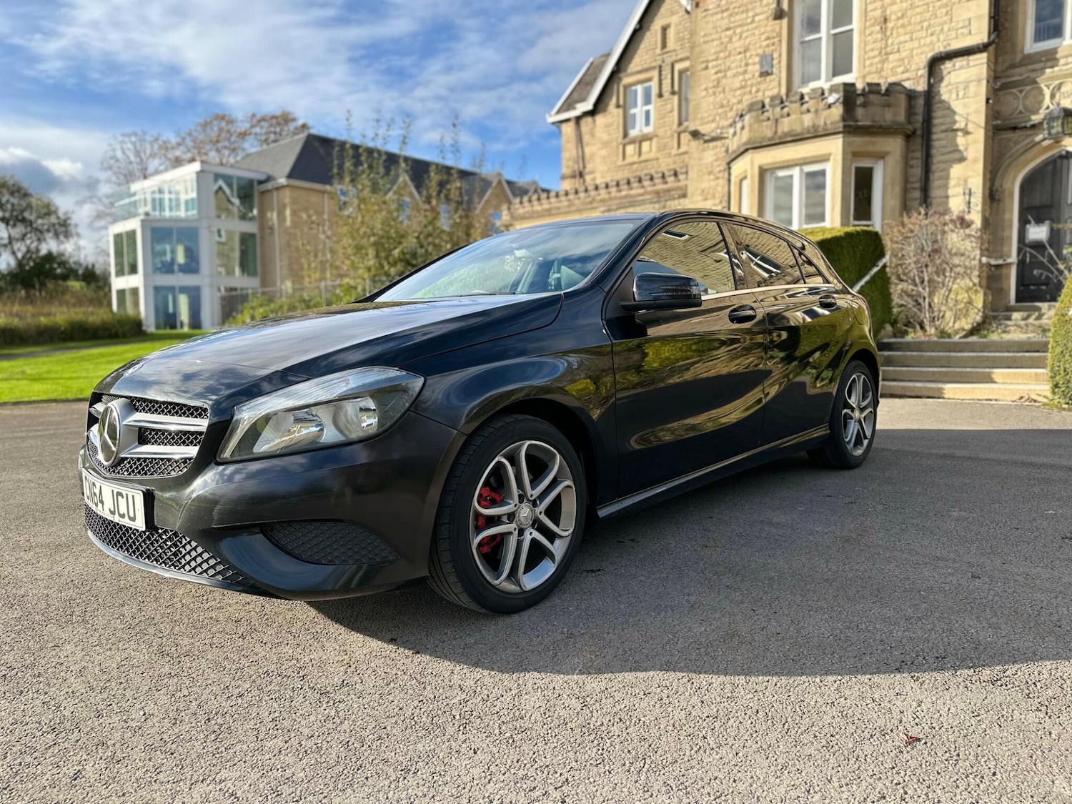 Used Mercedes-Benz A-Class 2014 for sale - 76404974: Photo 8