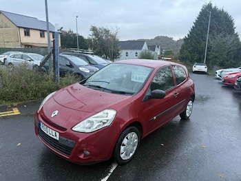 Used Renault Clio 2010 for sale - 76454892: Photo