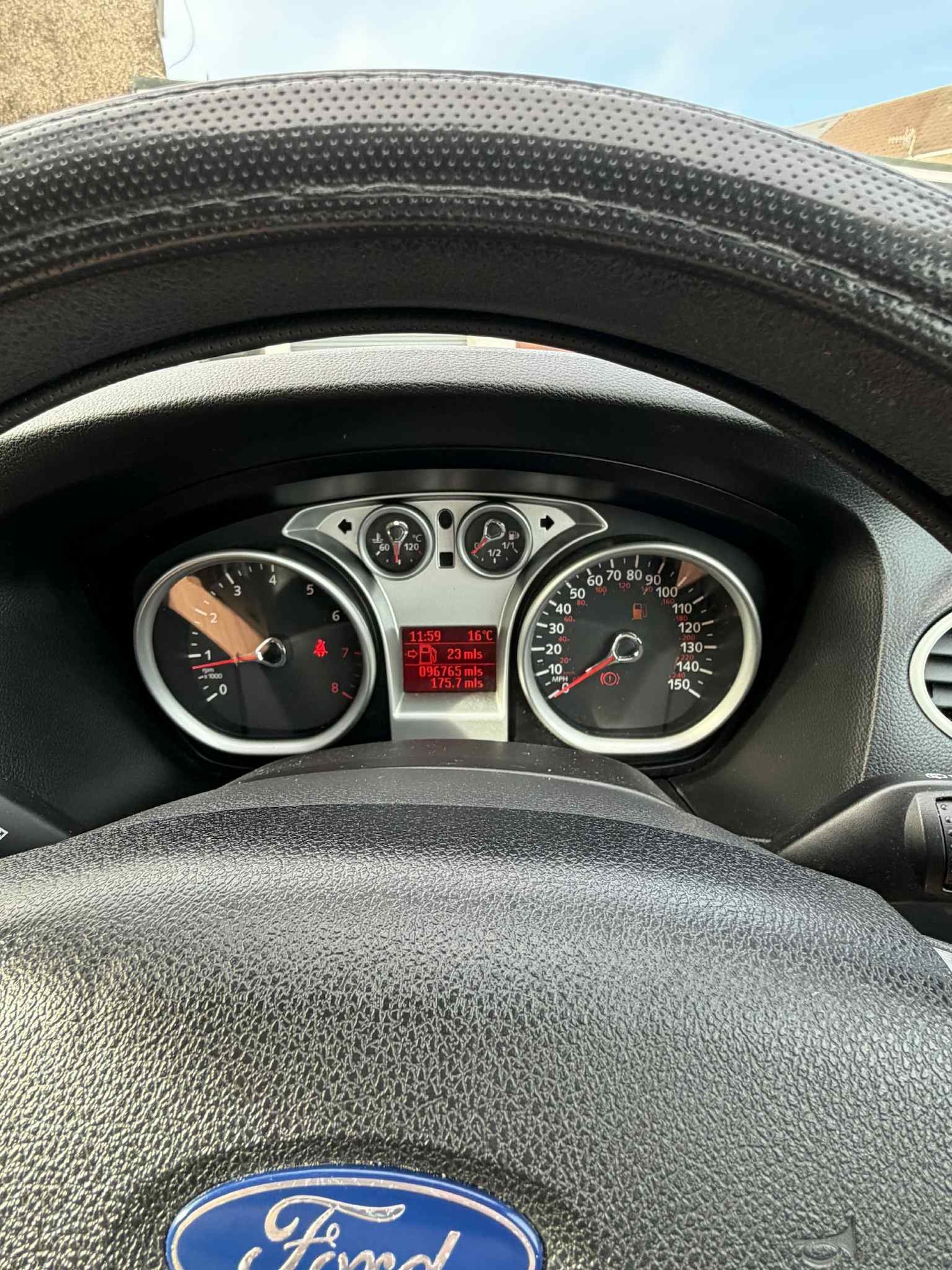 Used Ford Focus 2009 for sale - 76565925: Photo 5