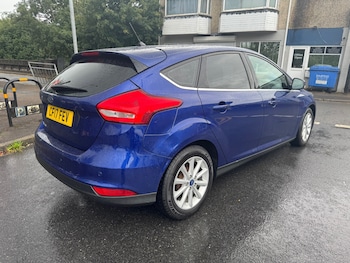 Used Ford Focus 2017 for sale - 75711420: Photo