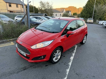 Used Ford Fiesta 2014 for sale - 76606100: Photo