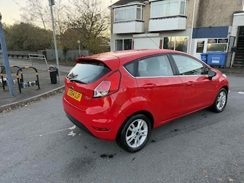 Used Ford Fiesta 2014 for sale - 76606100: Photo
