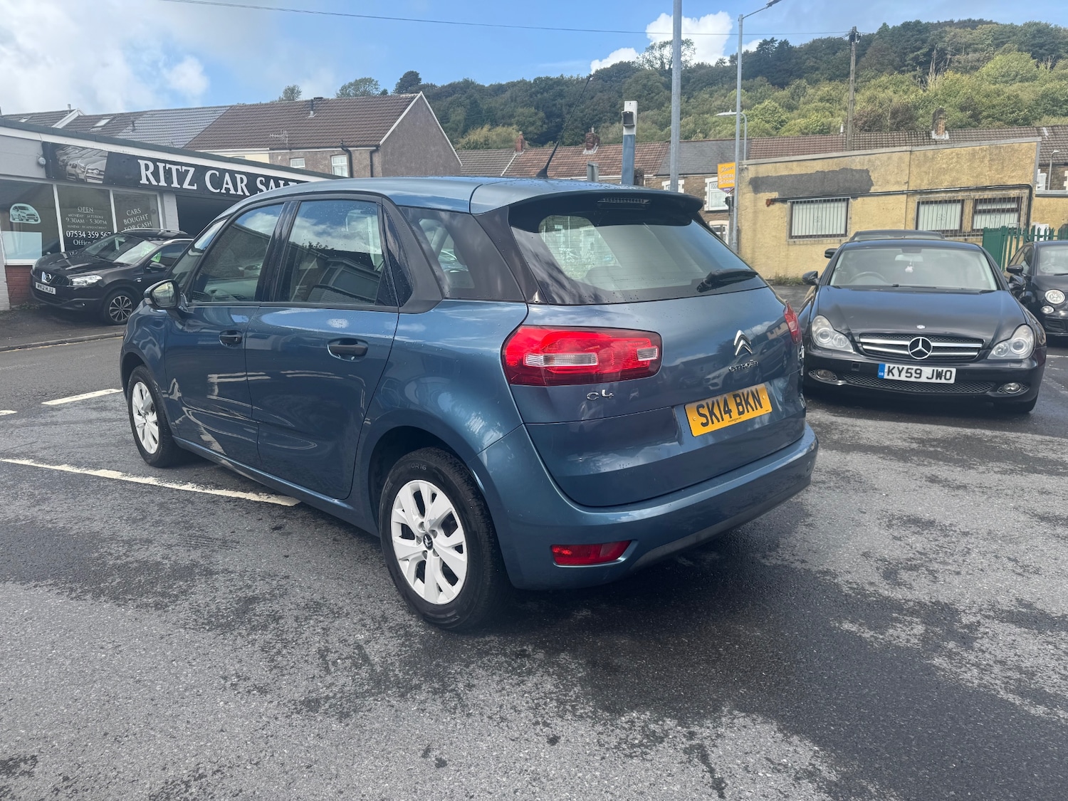 Used Citroen C4 Picasso 2014 for sale - 76497757: Photo 3