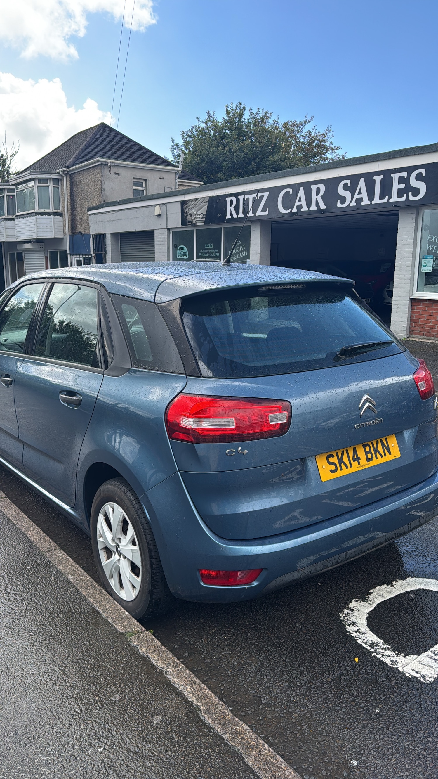 Used Citroen C4 Picasso 2014 for sale - 76497757: Photo 4