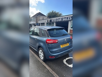 Used Citroen C4 Picasso 2014 for sale - 76497757: Photo
