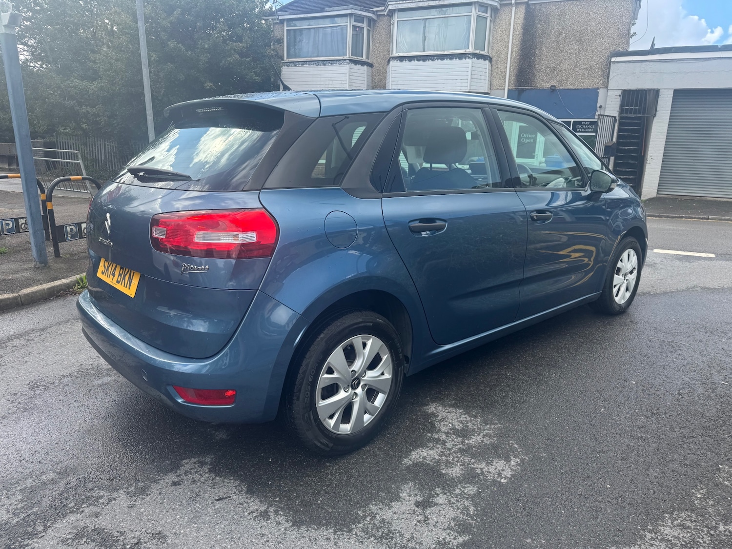 Used Citroen C4 Picasso 2014 for sale - 76497757: Photo 5