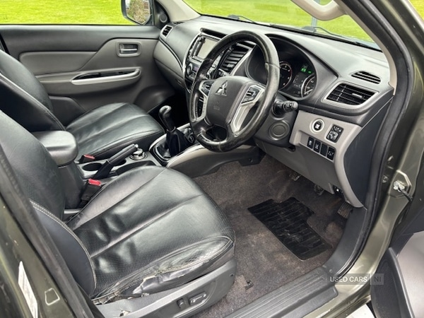 Used Toyota Hilux 2024 for sale - 76296319: Photo 9