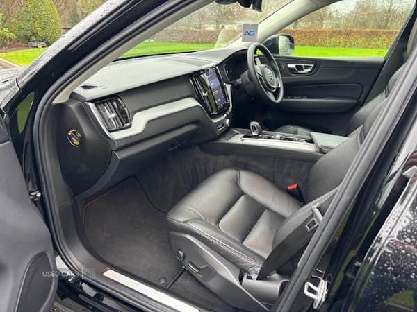 Used Volvo XC60 2022 for sale - 77332303: Photo 10