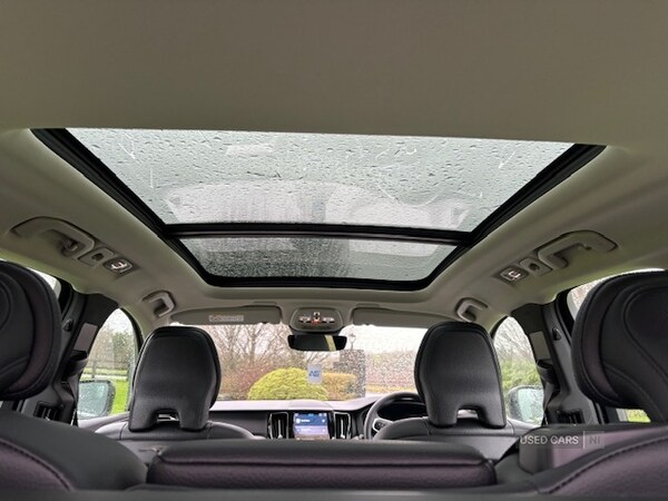 Used Volvo XC60 2022 for sale - 77332303: Photo 13