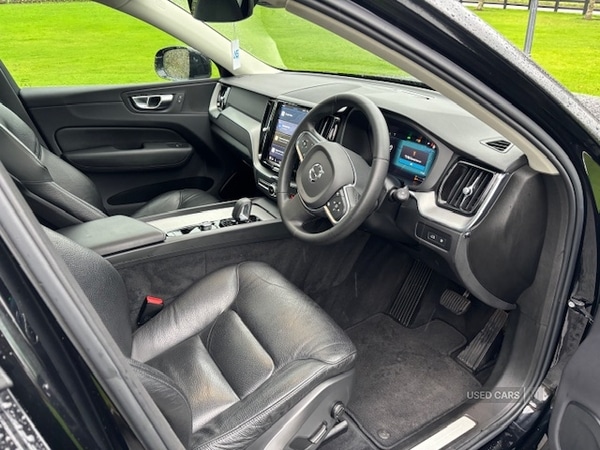 Used Volvo XC60 2022 for sale - 77332303: Photo 8