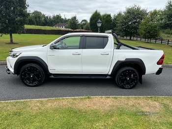 Used Toyota Hilux 2018 for sale - 79534089: Photo