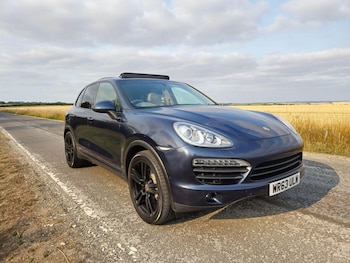Used Porsche Cayenne 2013 for sale - 76082734: Photo